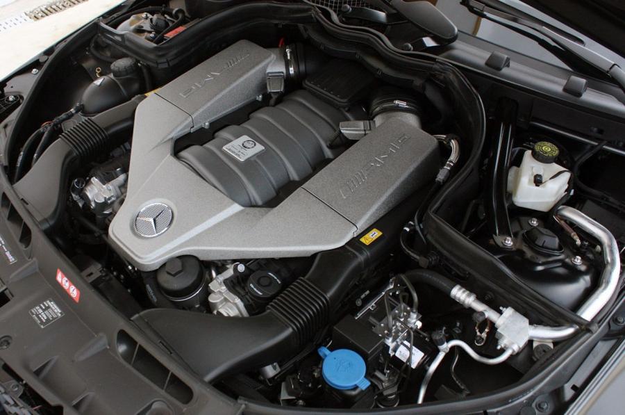  Mercedes-Benz C63 AMG Coupe 2012 года  (фото 60 из 113)